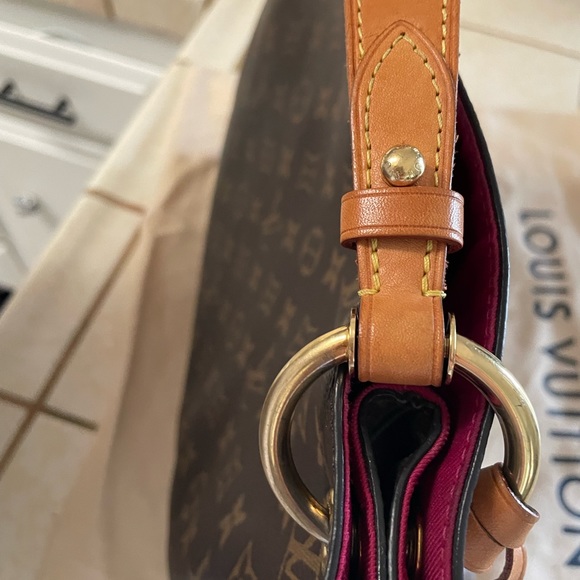 Authentic Louis Vuitton Graceful PM - Picture 14 of 17